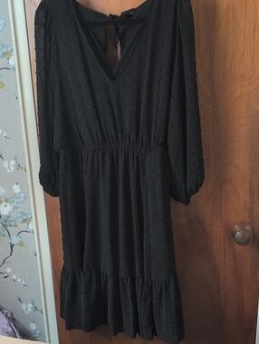 torrid Black V-Neck Long Sleeve Tiered Dress
